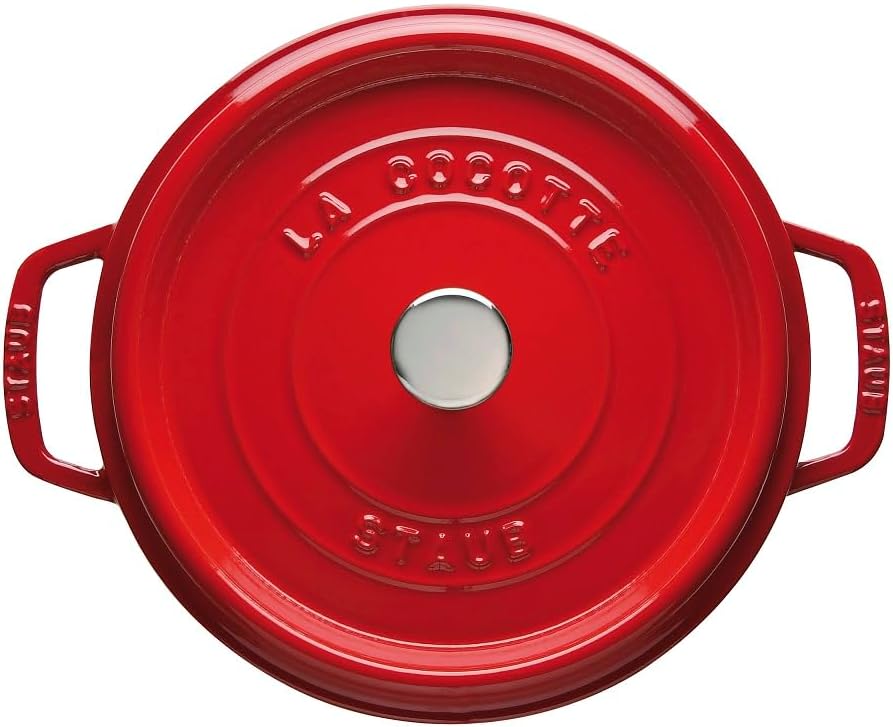 Staub 铸铁锅细节