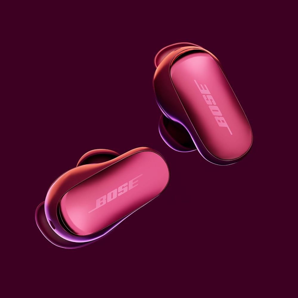 Bose QC Ultra Earbuds 充电盒特写